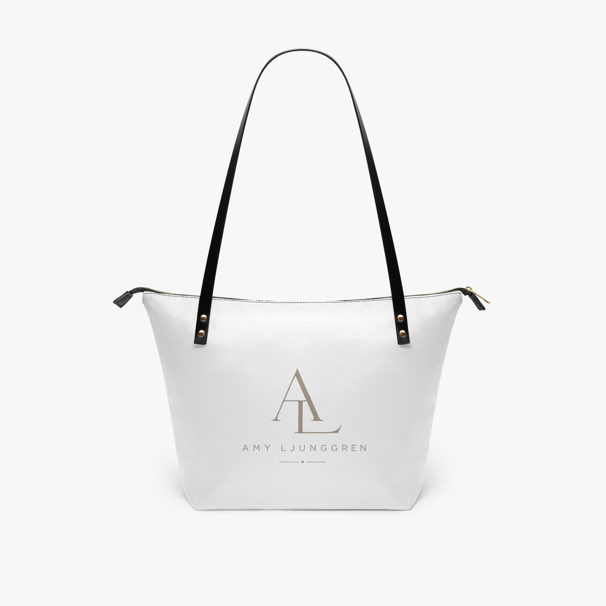 Rymlig totebag i konstläder
